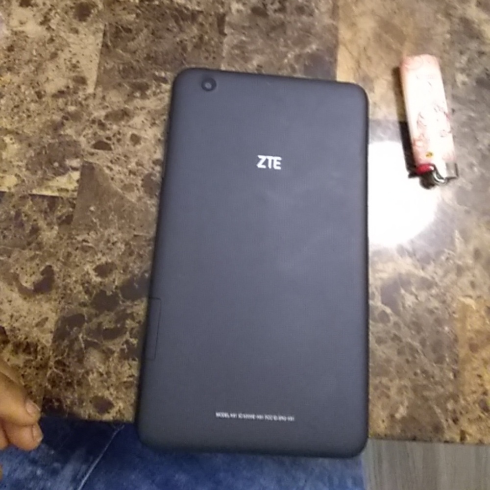 Tablet - Picture 2 of 2